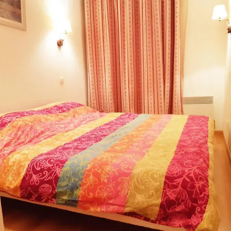 Le Marmotton, T2, Centre Luchon, Wifi, Casier A Skis, Ascenseur, 5 Personnes Апартаменты *